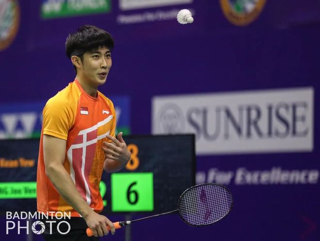 球队之间坚 球队之间坚