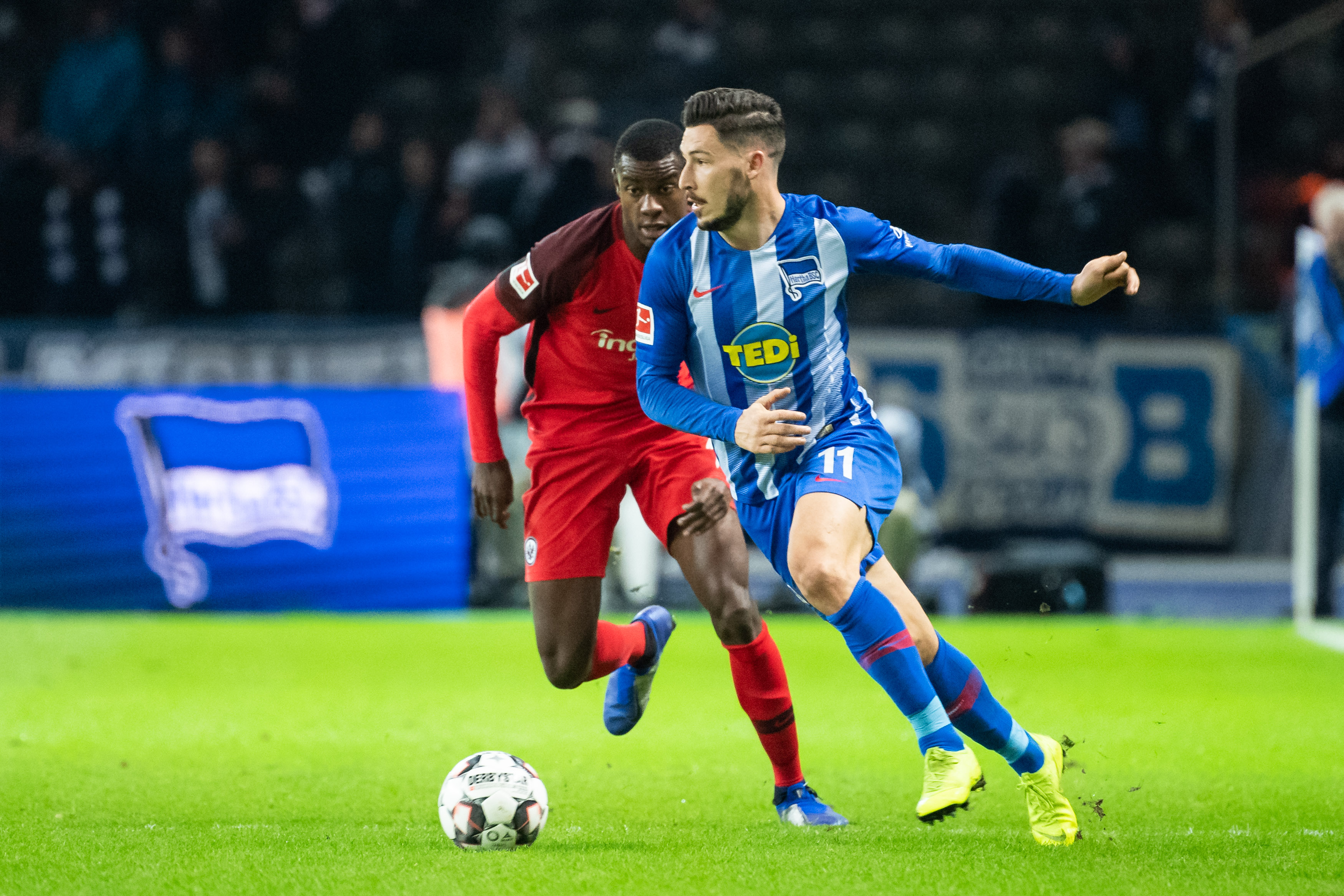 级左后卫的 级左后卫的